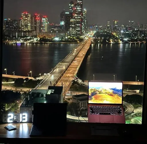 Hip River Yeouido Hondae * 首爾