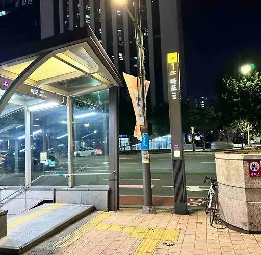 Hip River Yeouido Hondae * 首爾